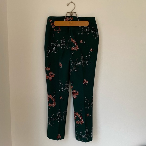 Crop Carolina Belle Pants. Size 4. - Picture 5 of 6